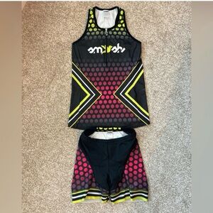 Smash Women's Triathlon Suit - Black and Pink